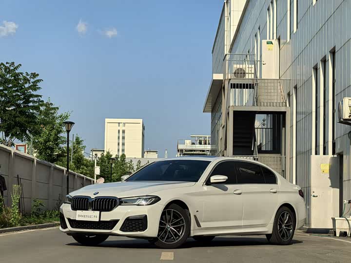 2023 BMW 5 Series 2022 525Li M Sports Package