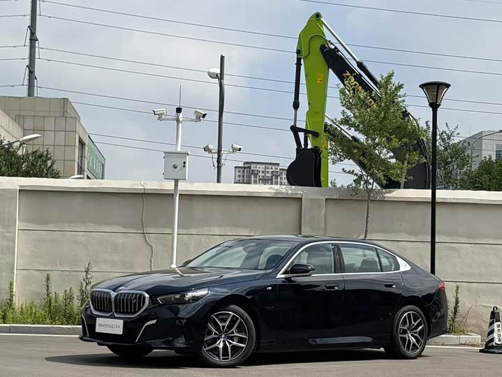 2026 BMW i5 2025 eDrive 40L M Sports Package