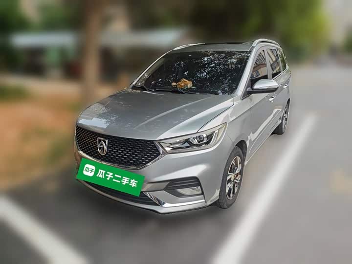 Baojun 360 2019 facelift 1.5L manual luxury model National VI