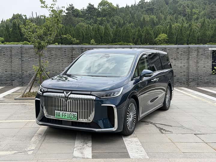 Lantu Dreamer 2025 PHEV four-wheel drive flagship Kunpeng version