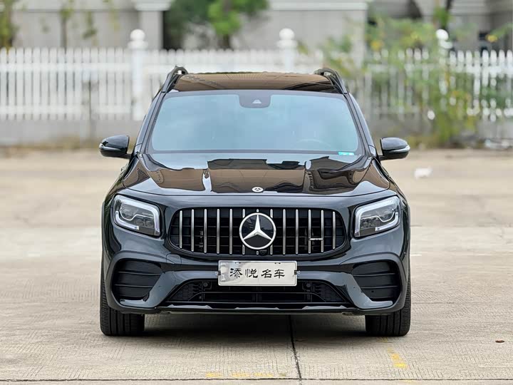 Mercedes-Benz GLB AMG 2022 AMG GLB 35 4MATIC