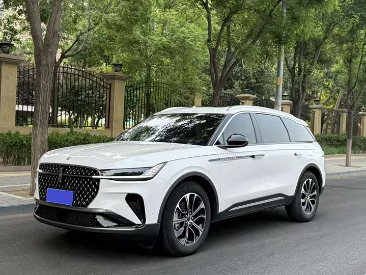 Voyager 2023 2.0T four-wheel drive premium version