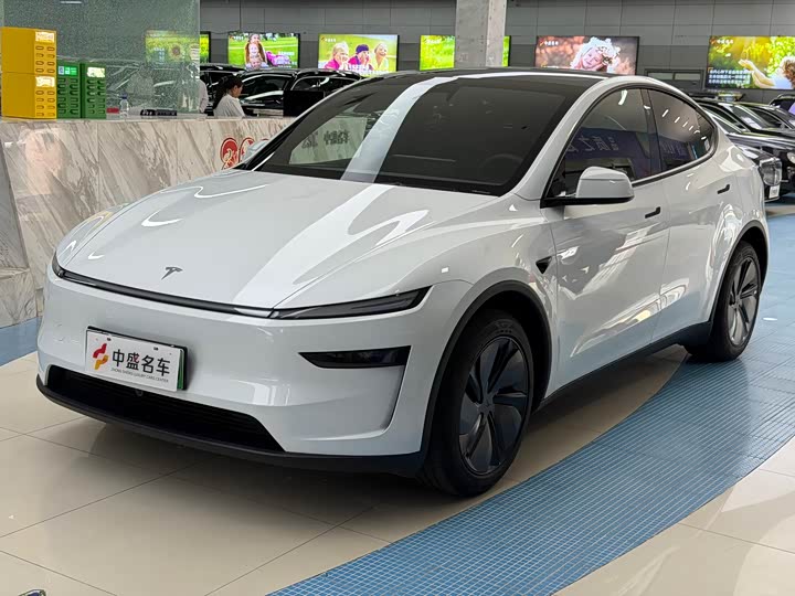 2026 Model Y 2026 rear-wheel drive version