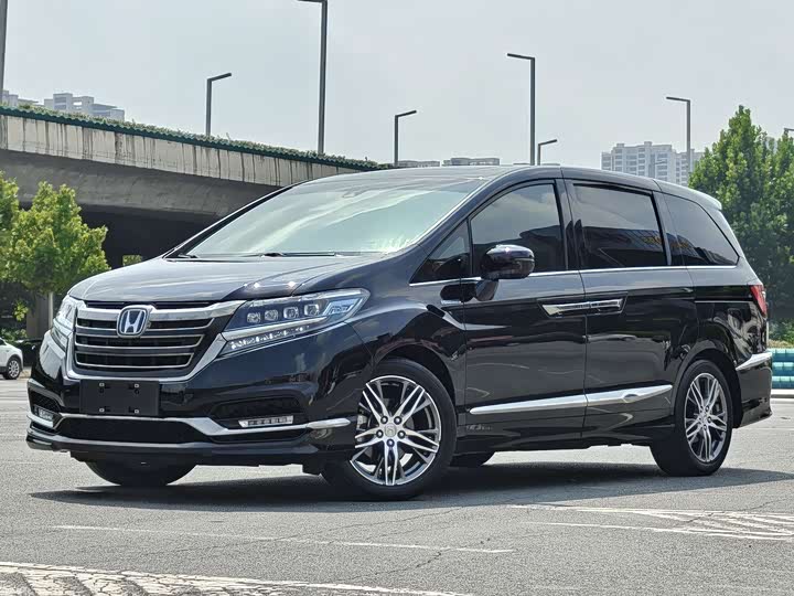 Alison 2019 2.0L Hybrid Deluxe Edition