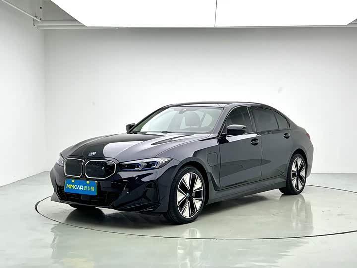 BMW i3 2024 eDrive 40L Night Sports Package
