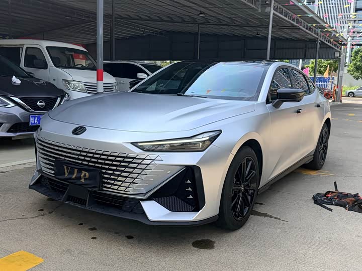 Changan UNI-V 2023 1.5T premium model
