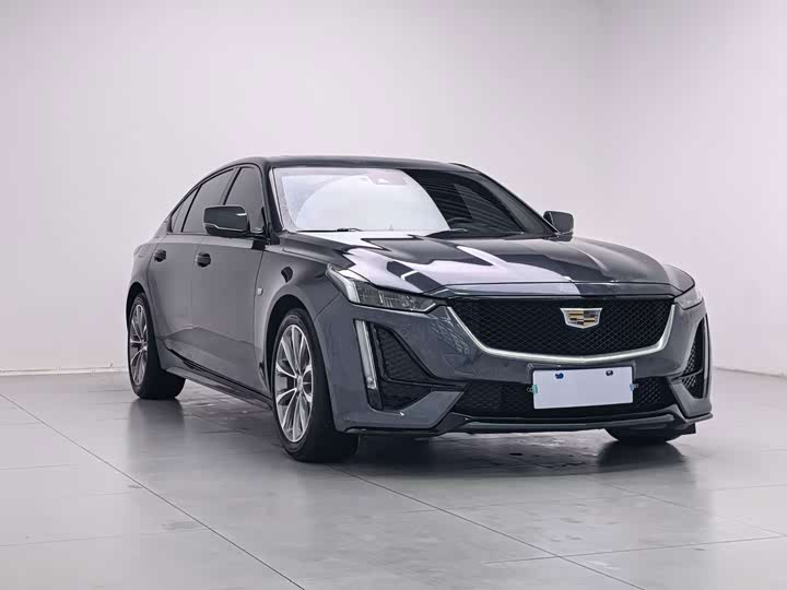 Cadillac CT5 2021 28T leading sports model