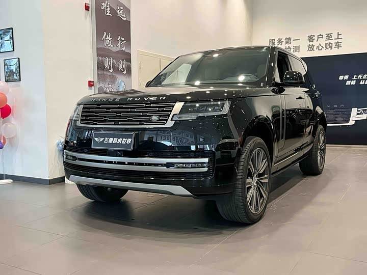 Range Rover 2023 3.0 L6 360PS Grand Edition