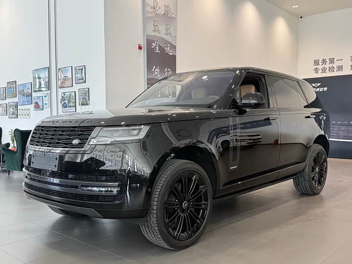 Range Rover 2024 3.0 L6 400PS Model Extended Edition
