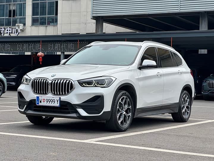 BMW X1 2022 sDrive25Li Leading Model