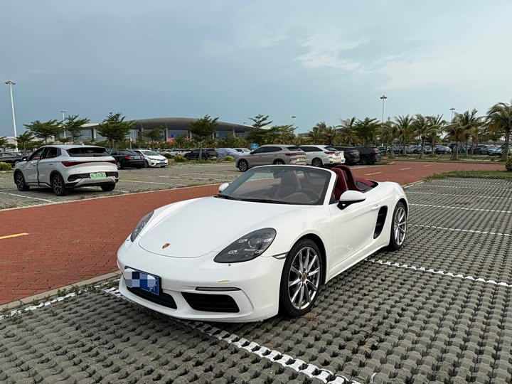Porsche 718 2022 Boxster T 2.0T