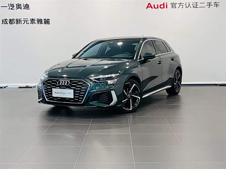Audi A3 2022 Sportback 35 TFSI stylish and sporty