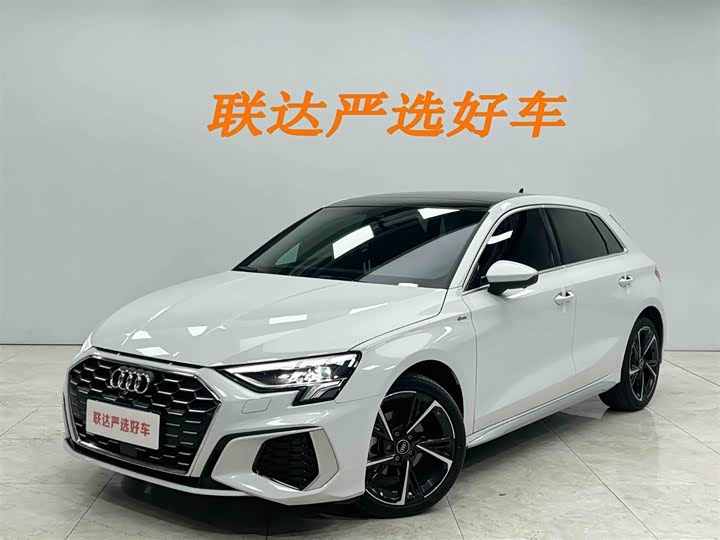 Audi A3 2023 facelift Sportback 35 TFSI stylish and sporty