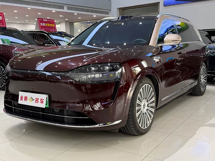 Wenjie M9 2025 extended range Ultra version 52kWh 6-seater version (192-line lidar)