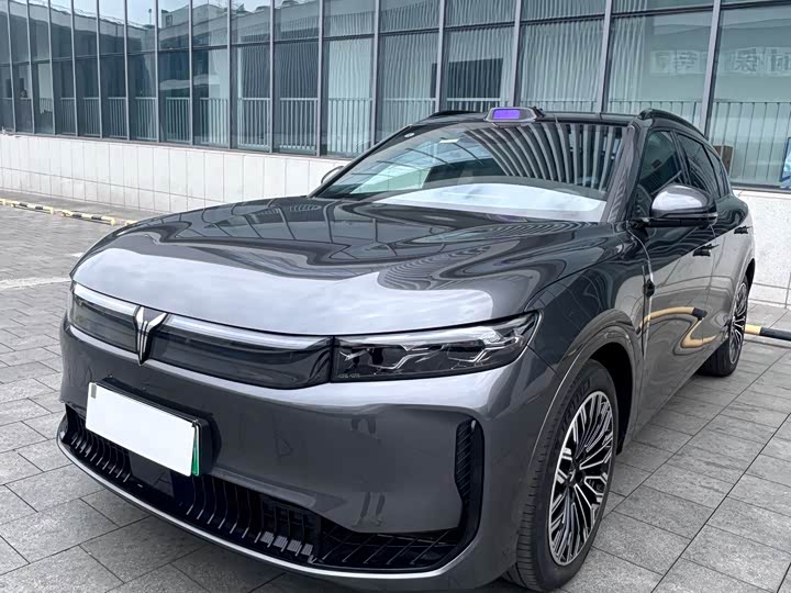 Lantu FREE 2025 FREE rear-wheel drive Qiankun version