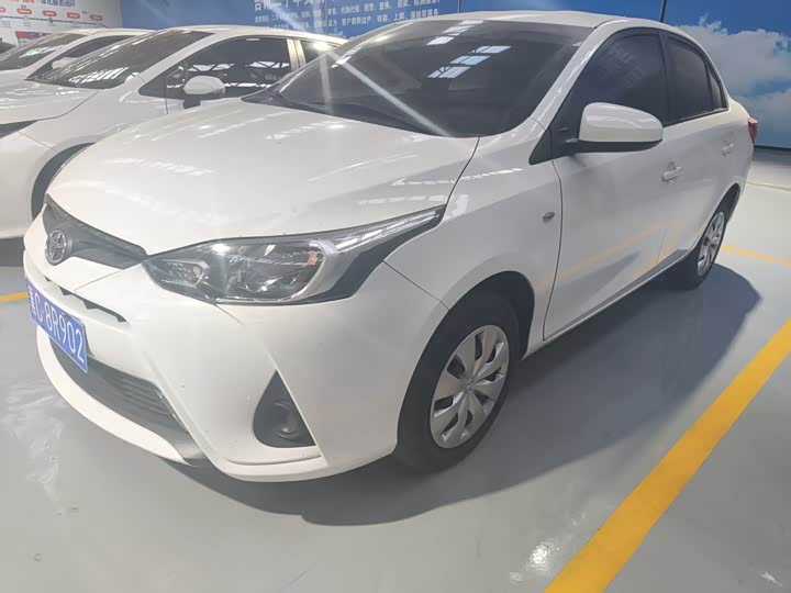 YARiS L 2022 1.5L CVT luxury PLUS version