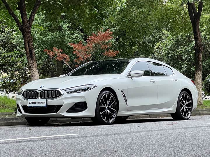 BMW 8 Series 2022 840i xDrive Four-Door Coupe M Sports Package