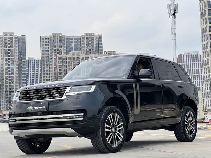 2024 Range Rover 2024 Model 3.0 L6 400PS Shengshi Extended Edition