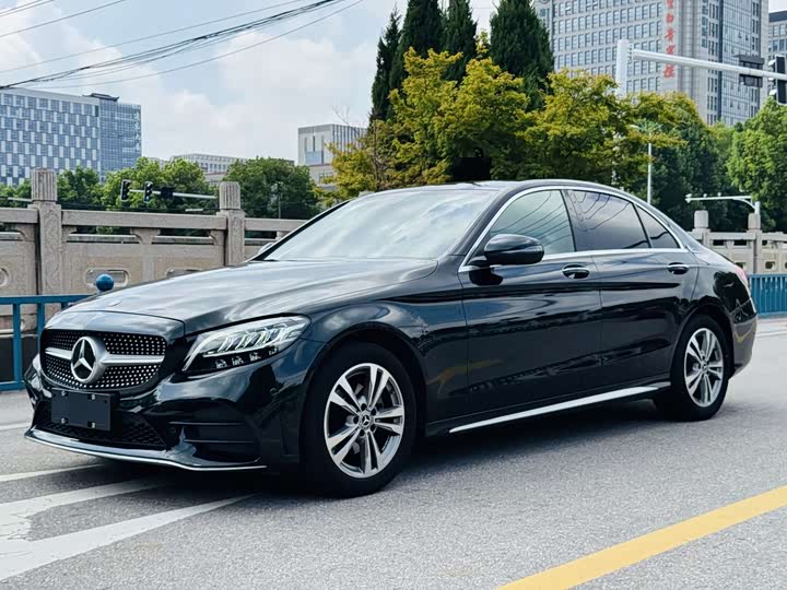 Mercedes-Benz C-Class 2021 C 200 L Fashionable Sports Edition