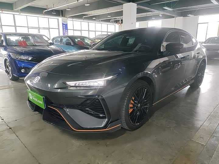 Changan UNI-V 2025 third generation 2.0T powerful model