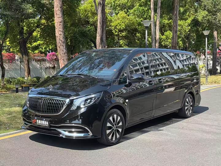 Vito 2021 2.0T Business Edition 7 seats