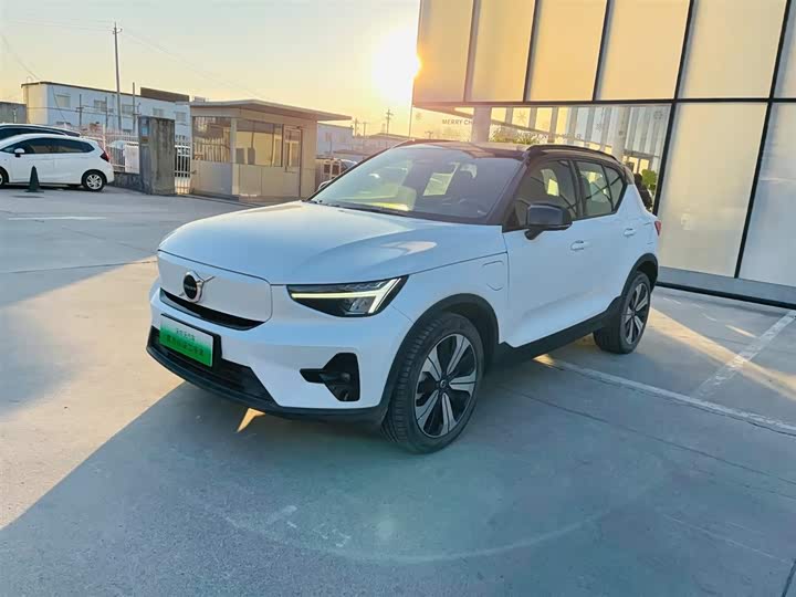 Volvo XC40 New Energy 2023 Long Range Edition