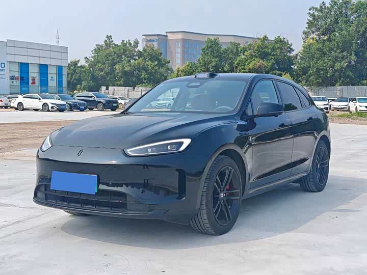 Wenjie M5 2025 extended range Ultra four-wheel drive version