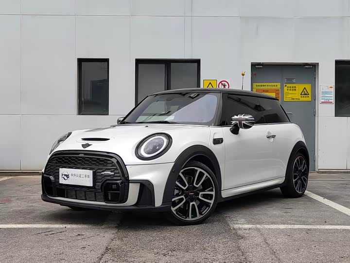 MINI 2023 facelift 2.0T COOPER S racing driver