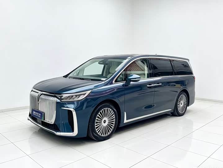 Lantu Dreamer 2025 PHEV four-wheel drive flagship Kunpeng version