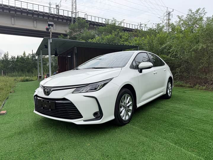 Model 1.2T Edition