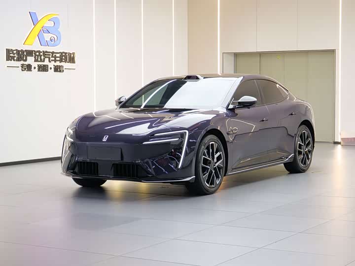06 2025 Model UltraEV Edition