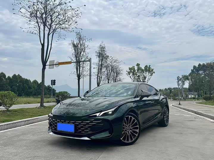 MG7 2023 Model 1.5T DCT Edition