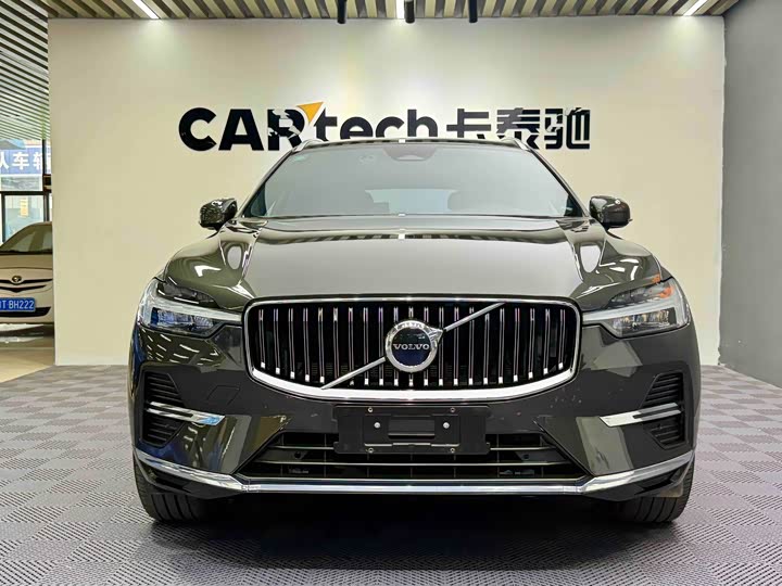 2021 Volvo XC60 2022 B5 four-wheel drive Zhiyuan Deluxe Edition