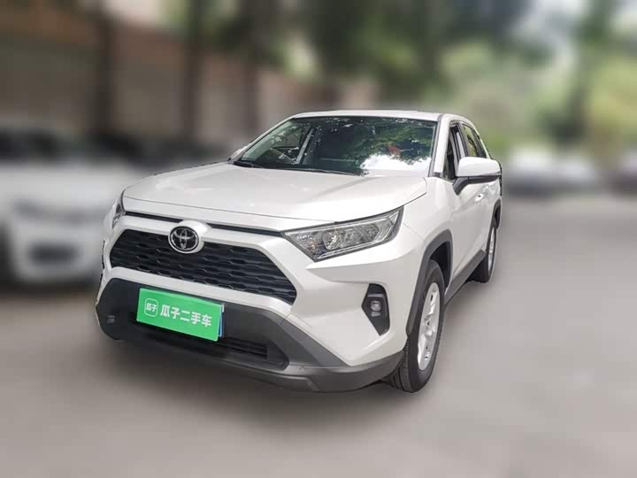 RAV4 2023 2.0L CVT 2WD Urban Edition