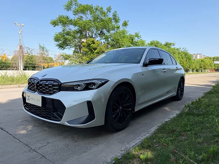 BMW 3 Series 2023 325Li M Sports Night Package