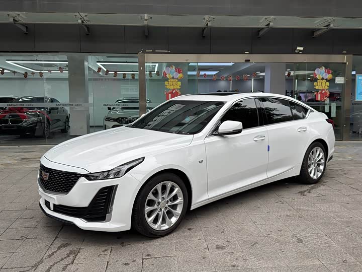2022 Cadillac CT5 2022 model 28T luxury model