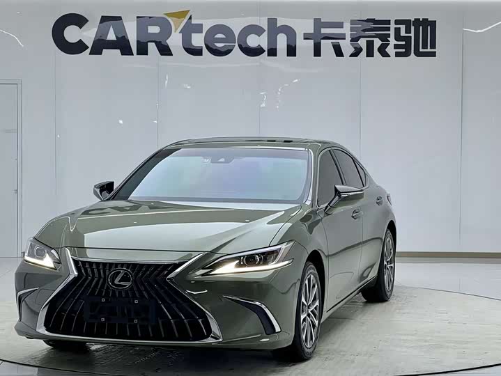 2021 Lexus ES 2020 200 Excellence Edition