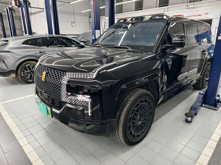 U8 L 2025 Model Edition