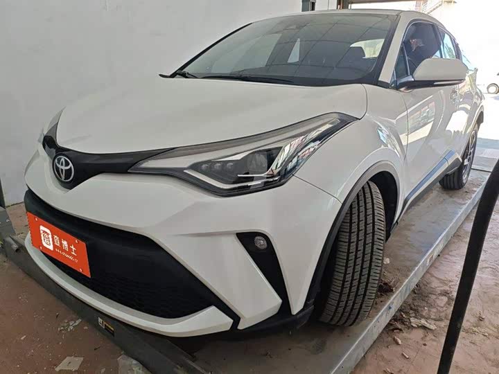 2021 Toyota C-HR 2021 2.0L Luxury Edition
