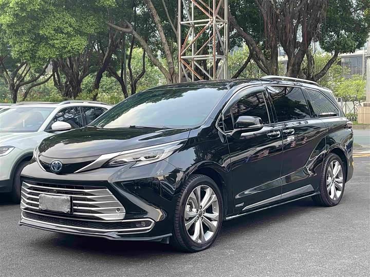 SIENNA 2023 Model 2.5LPHEV Edition