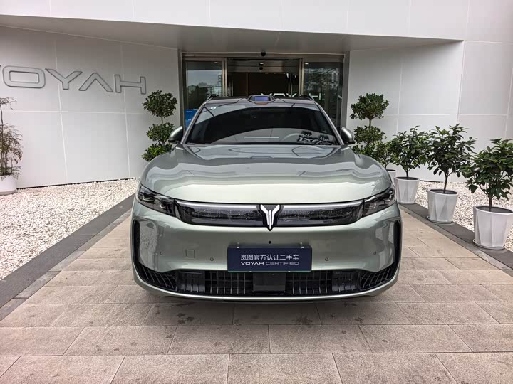 Lantu FREE 2025 FREE rear-wheel drive Qiankun version