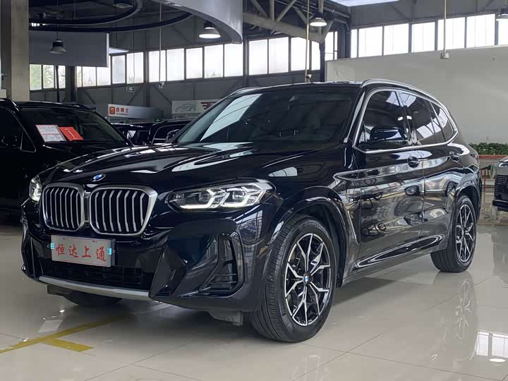 2022 BMW X3 2022 xDrive25i M Sports Package
