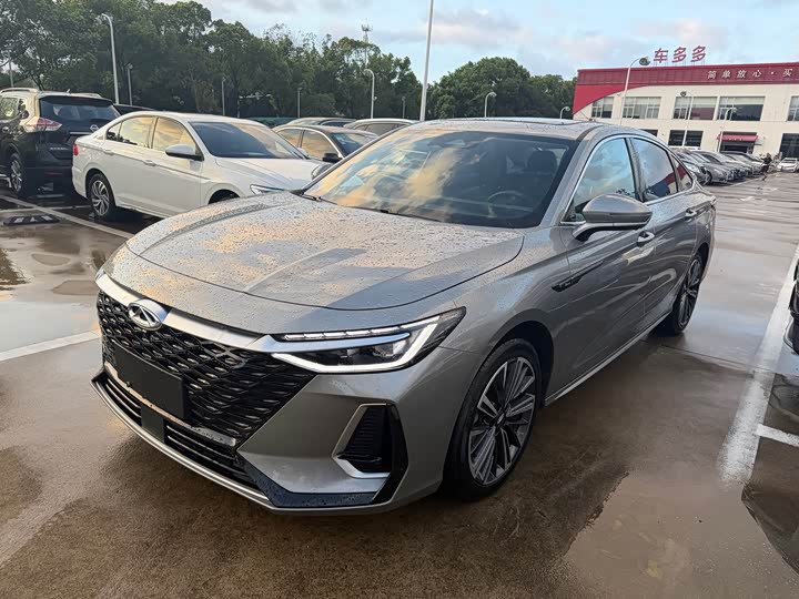 8 2024 Model 1.6T DCT Edition