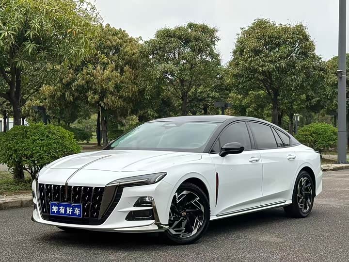 Hongqi H6 2023 2.0T Zhiyi Edition