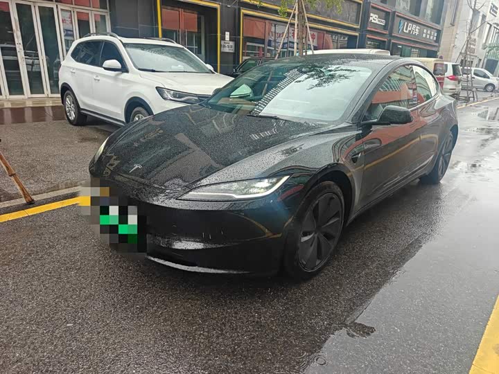 Model 3 2023 Model Edition