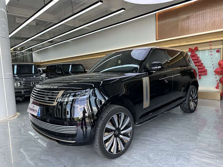 Range Rover 2025 3.0 L6 400PS Extended Edition