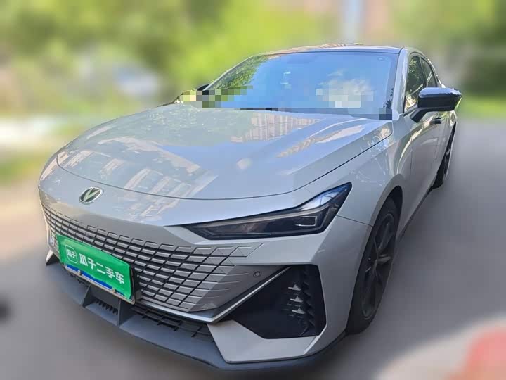 UNI-V 2022 Model 1.5T Premium Version