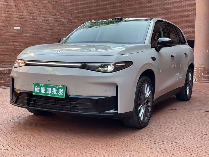 C10 2026 Model 210 Edition