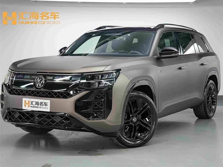 Model Pro 450TSI AWD Edition