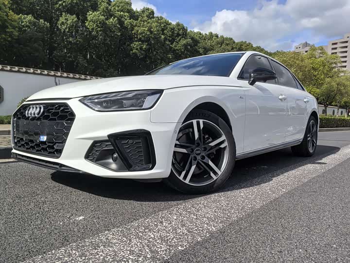 A4L 2022 Model 40 TFSI Fashion Version